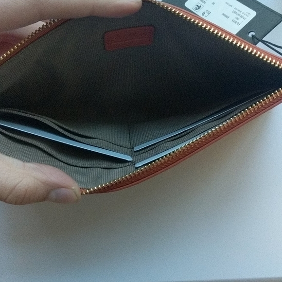 NEW FURLA CLUTCH / Rare Orange / Genuine Leather - Picture 3 of 5